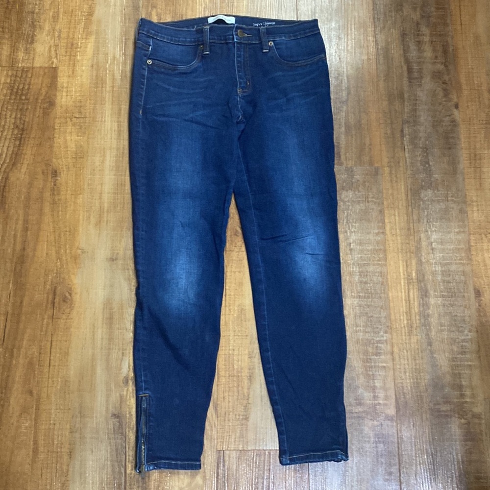 Henry & Belle super skinny ankle jeans with zipper detail at ankles size 29
